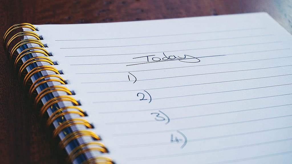 write a list to stop procrastinating